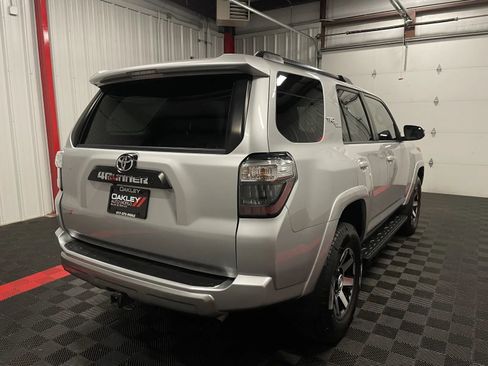 Used 2022 Toyota 4Runner TRD Off-Road Premium image 17