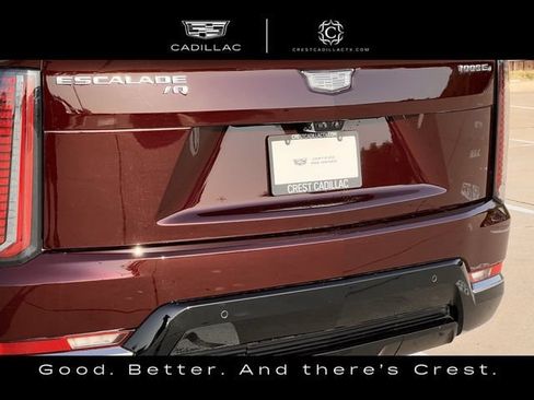 Certified 2026 Cadillac Escalade IQ Luxury 2 w/ LPO, Floor Liner Package AWD/4WD image 9