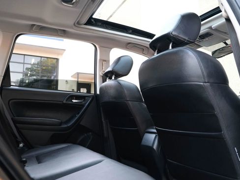 Used 2017 Subaru Forester 2.5i Limited w/ Popular Package #2 image 29
