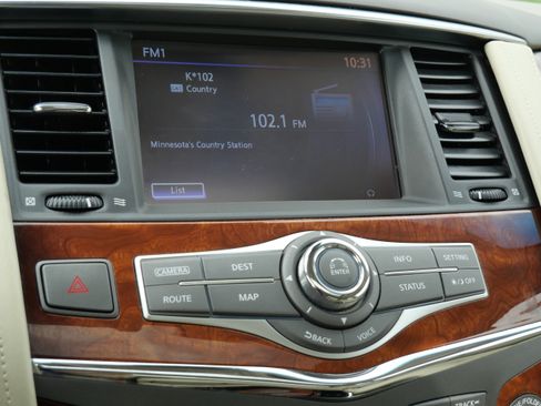Used 2017 INFINITI QX80 4WD w/ Deluxe Technology Package image 48