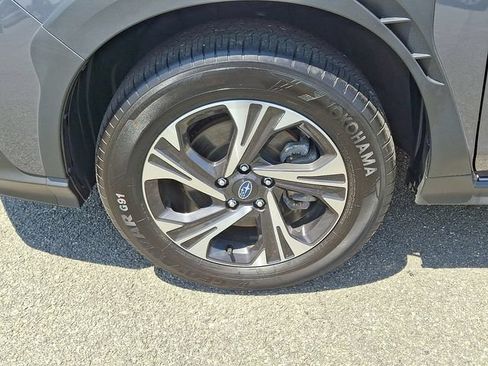 Used 2026 Subaru Crosstrek 2.5i Premium AWD/4WD image 8
