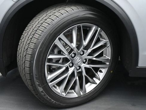 Used 2023 Acura MDX SH-AWD w/ Advance Package image 28