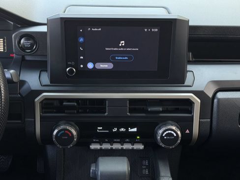 Used 2026 Toyota Tacoma SR AWD/4WD image 17