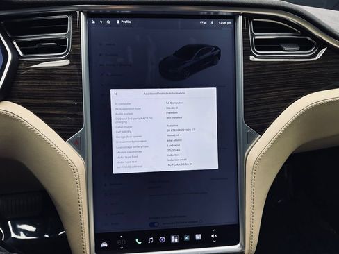 Used 2015 Tesla Model S 85D AWD/4WD image 36