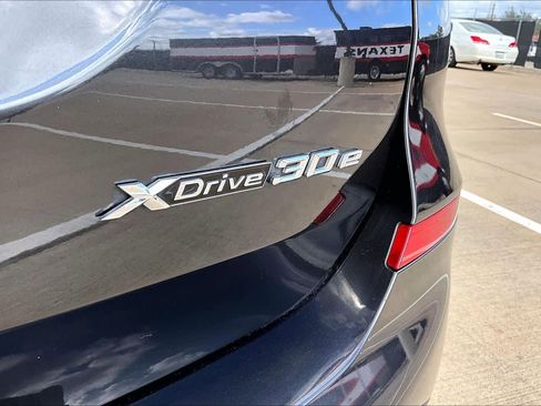 Used 2020 BMW X3 xDrive30e w/ Convenience Package image 9