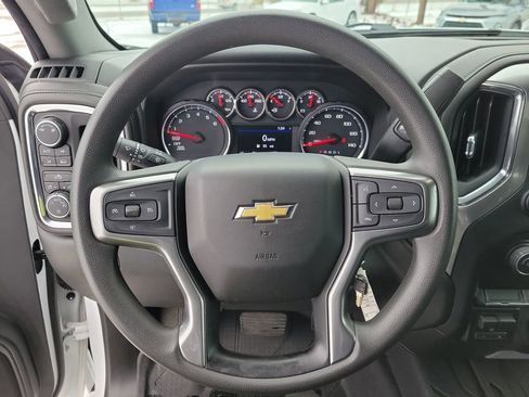Used 2019 Chevrolet Silverado 1500 LT w/ Remote Start Package image 21
