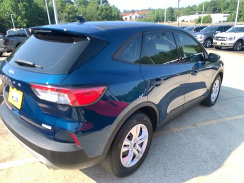 Used 2020 Ford Escape S image 9