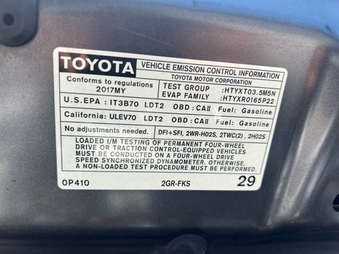 Used 2017 Toyota Tacoma TRD Off-Road w/ Tow Package (A/T) AWD/4WD image 27
