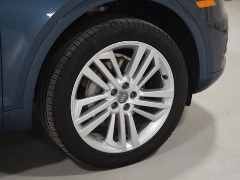 Used 2018 Audi Q5 2.0T Premium Plus image 16