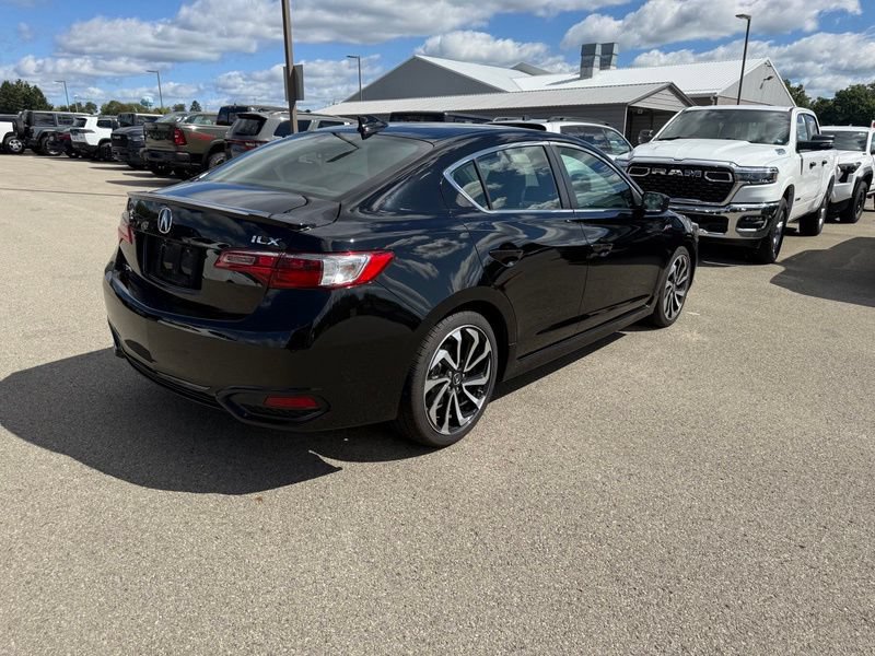 Used 2018 Acura ILX w/ Technology & A-SPEC Package FWD image 18