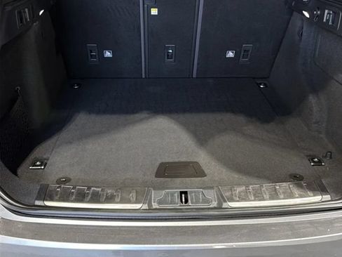Used 2019 Jaguar F-PACE Premium AWD/4WD image 13