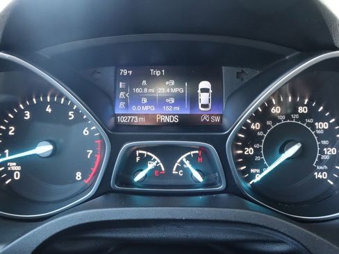 Used 2017 Ford Escape Titanium w/ Equipment Group 301A AWD/4WD image 34