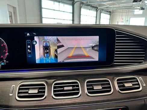 New 2026 Mercedes-Benz GLS 450 Exclusive 4MATIC AMG Line image 11