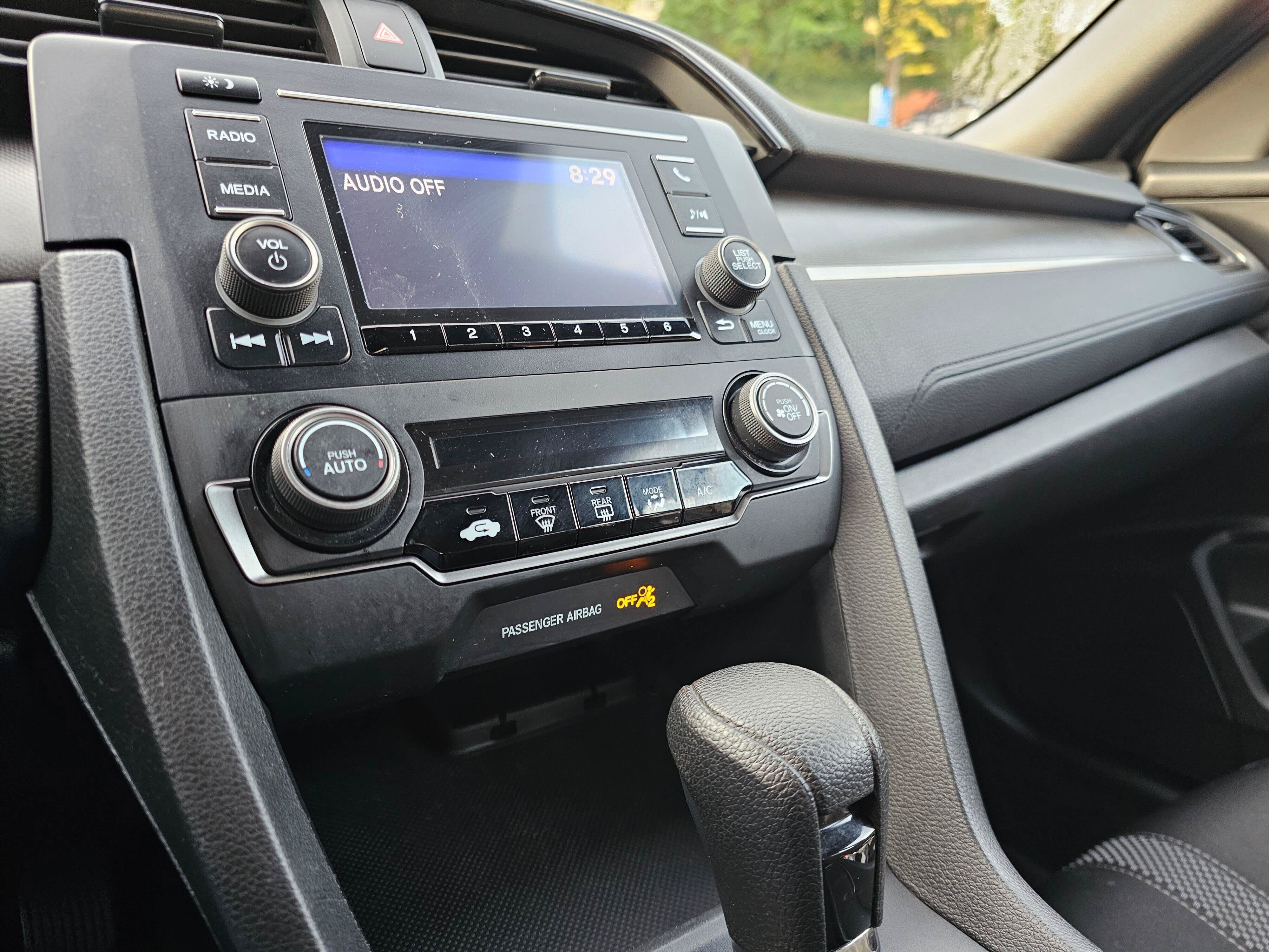 Used 2020 Honda Civic LX image 29