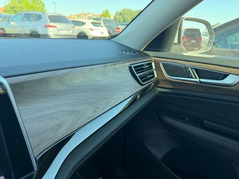 New 2026 Volkswagen Atlas SE AWD/4WD image 22
