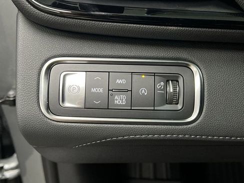 New 2026 Buick Enclave Sport Touring w/ Power Package AWD/4WD image 18