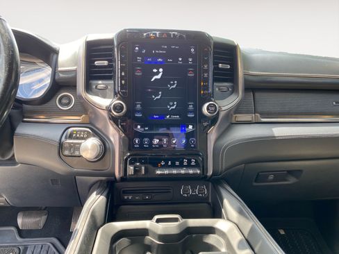 Used 2019 RAM 1500 Limited AWD/4WD image 13