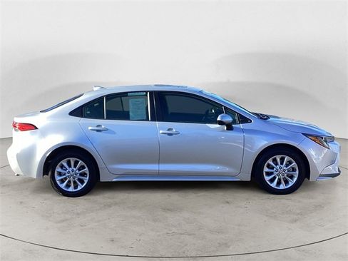 Certified 2022 Toyota Corolla LE w/ LE Premium Package image 6