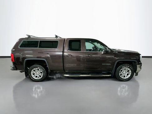 Used 2016 GMC Sierra 1500 SLE w/ SLE Value Package image 5