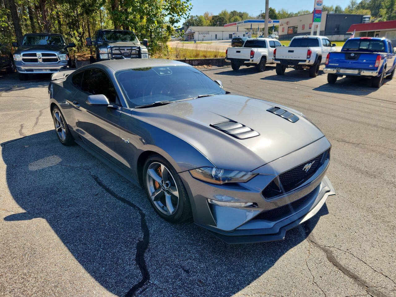 Used 2021 Ford Mustang GT RWD image 4