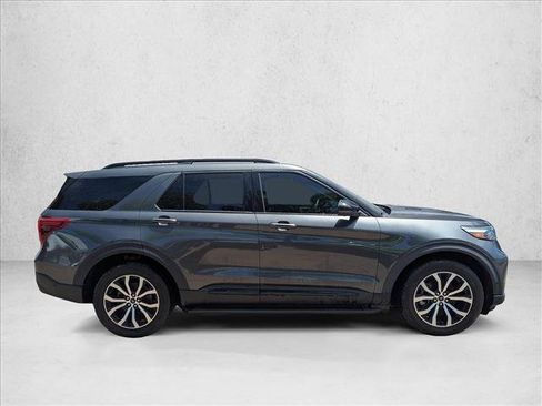 Used 2020 Ford Explorer ST w/ Premium Technology Package AWD/4WD image 4