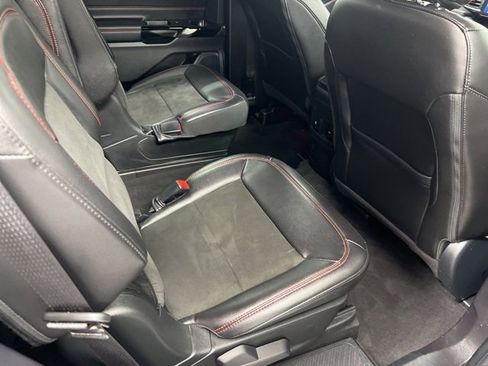 Used 2022 Ford Explorer ST-Line image 23