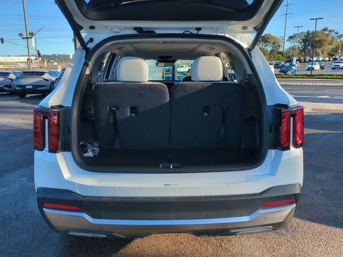 New 2026 Kia Sorento EX w/ EX Premium Package FWD image 27
