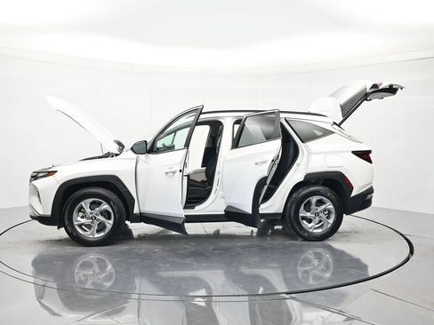 Used 2024 Hyundai Tucson SEL AWD/4WD image 43