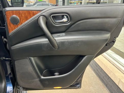 Used 2018 INFINITI QX80 4WD w/ Driver Assistance Package image 28