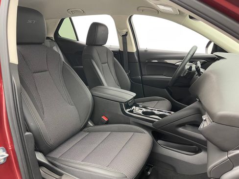 Used 2023 Buick Envision Preferred w/ Sport Touring Package AWD/4WD image 33