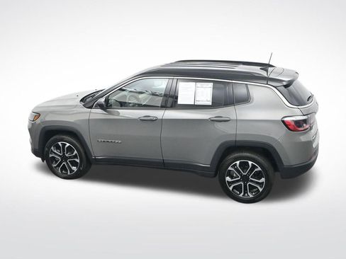 Used 2024 Jeep Compass Limited AWD/4WD image 31