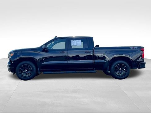 Used 2024 Chevrolet Silverado 1500 Custom w/ Rally Edition AWD/4WD image 4