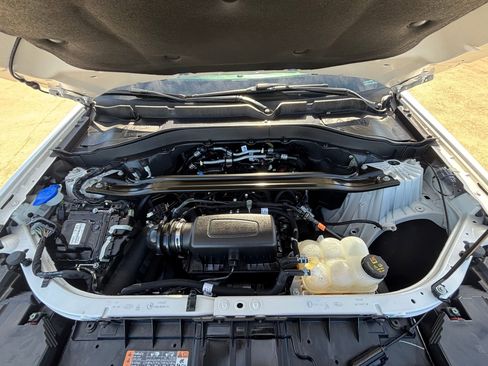 Used 2023 Ford Explorer Limited image 33