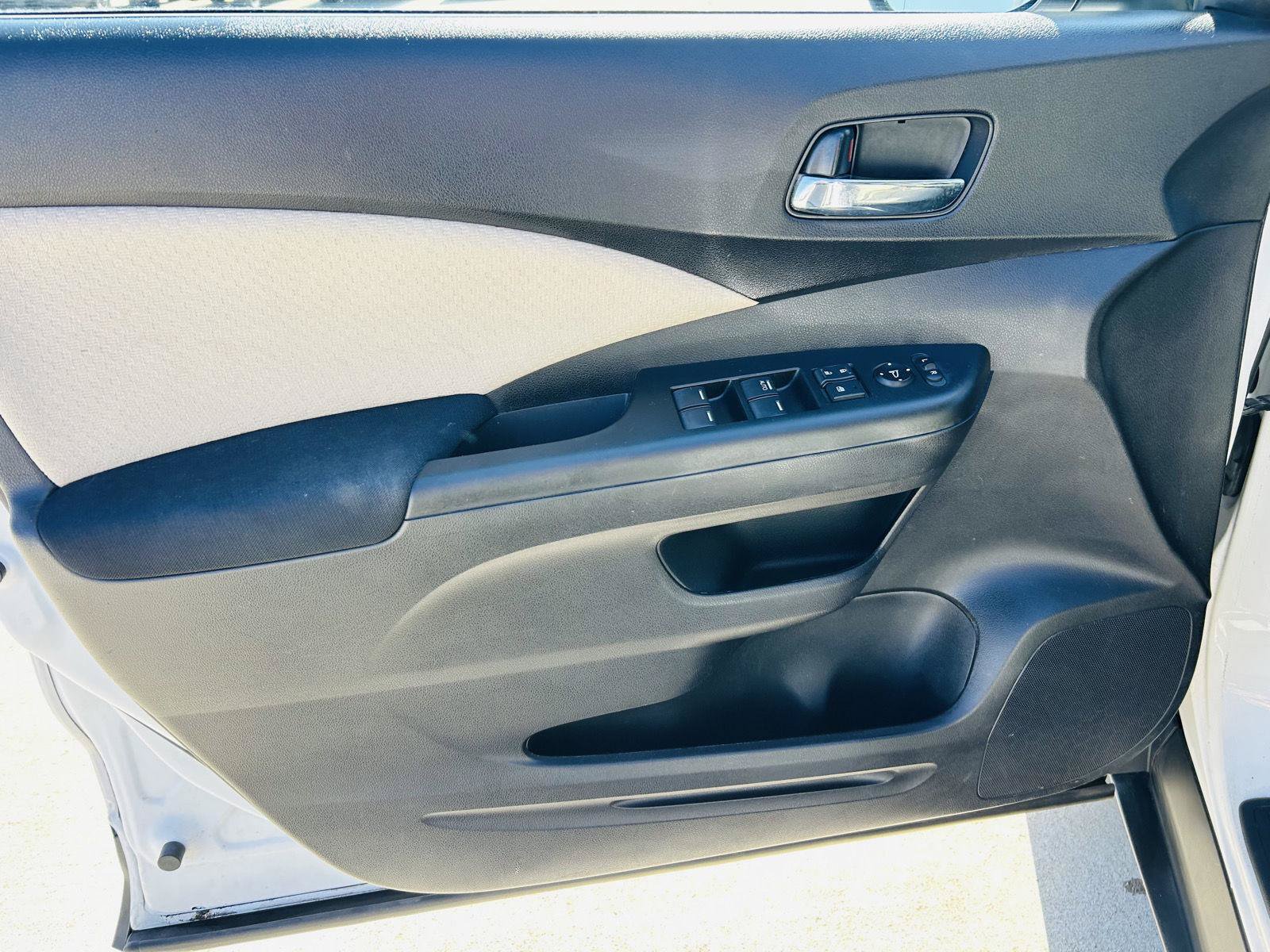 Used 2015 Honda CR-V EX image 7