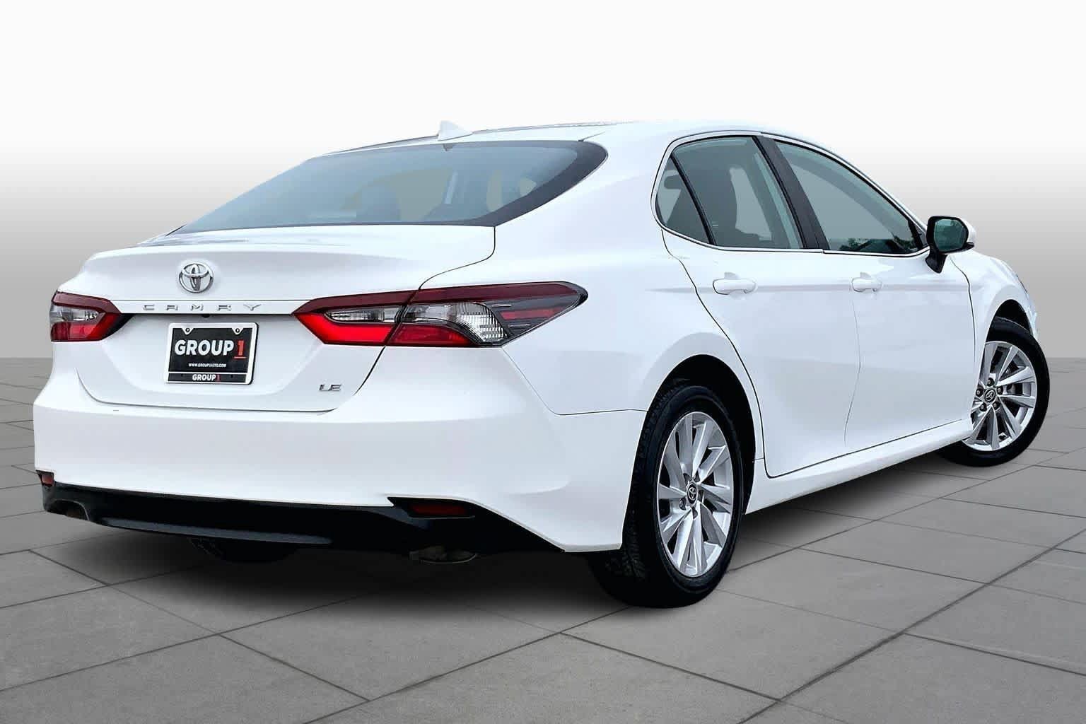 Used 2024 Toyota Camry LE FWD image 13