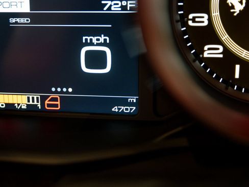 Used 2020 Ferrari 488 Pista Coupe RWD image 47
