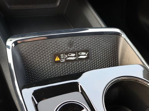 New 2027 Chevrolet Equinox RS w/ Safety and Technology Package FWD image 15