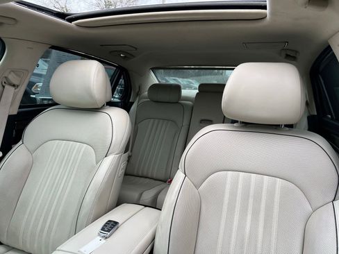 Used 2019 Genesis G90 5.0 Ultimate image 30