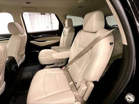 Used 2023 Buick Enclave Essence w/ Sport Touring Edition FWD image 24
