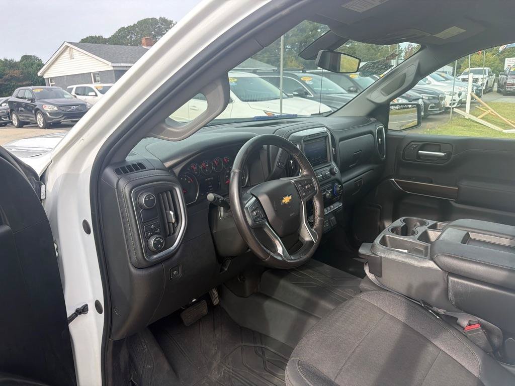 Used 2021 Chevrolet Silverado 1500 LT RWD image 18