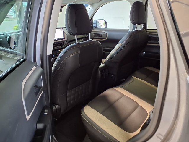 Used 2025 Ford Bronco Sport Big Bend AWD/4WD image 16