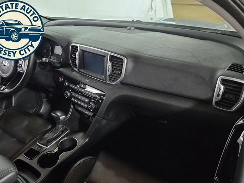 Used 2019 Kia Sportage EX FWD image 34