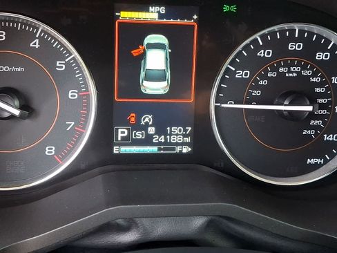 Used 2023 Subaru Crosstrek 2.5i Limited AWD/4WD image 22