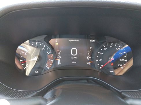 New 2025 Jeep Compass Latitude w/ Sun & Sound Group image 37