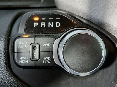 Used 2019 RAM 1500 Big Horn AWD/4WD image 21
