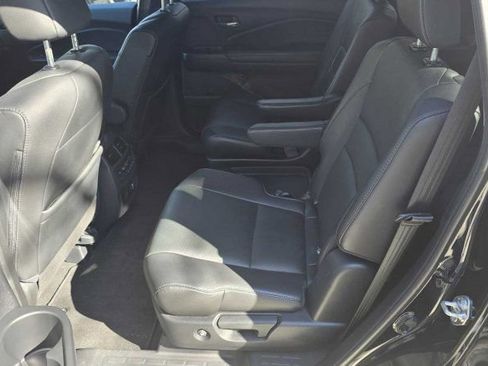 Used 2020 Honda Pilot Elite image 33