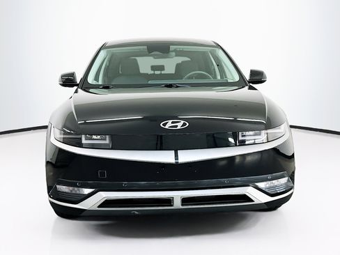 Used 2024 Hyundai Ioniq 5 SEL image 2