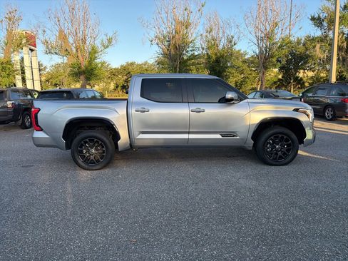 Used 2024 Toyota Tundra Platinum AWD/4WD image 6