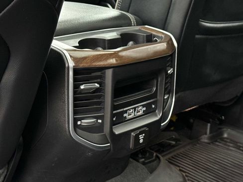 Used 2021 RAM 1500 Laramie image 17