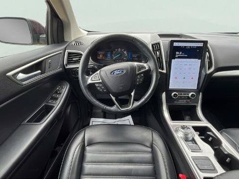 Certified 2023 Ford Edge SEL w/ Convenience Package AWD/4WD image 11